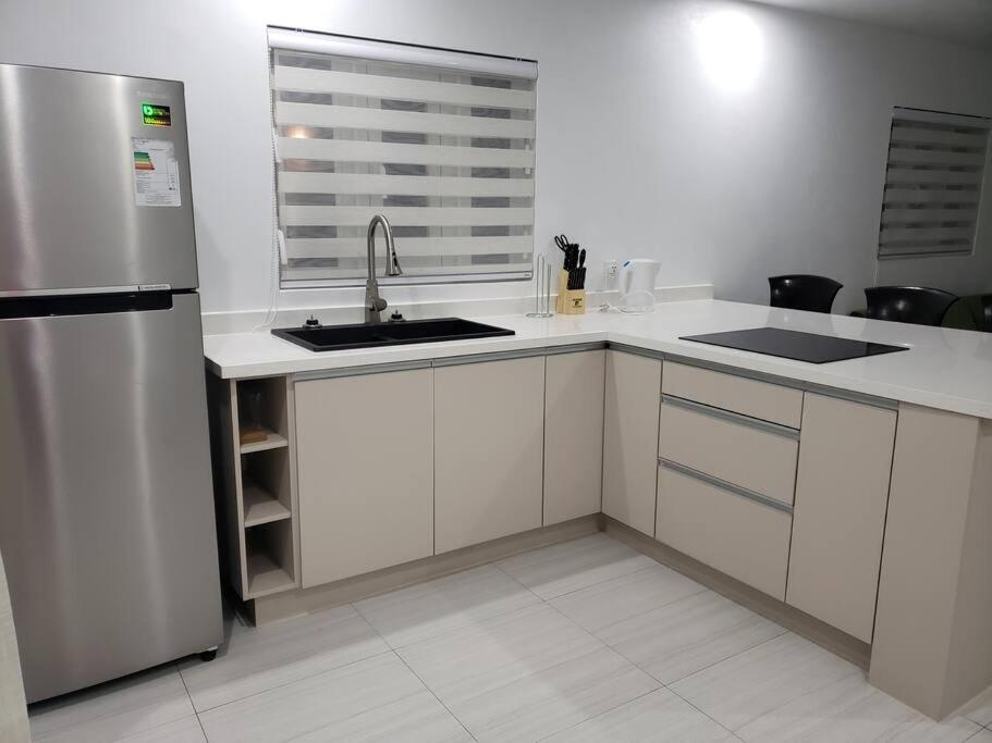 Cg Apartment - Turtuga Willemstad Esterno foto